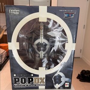 P.O.P DX Portrait of Pirates Deluxe Figure pre-owned